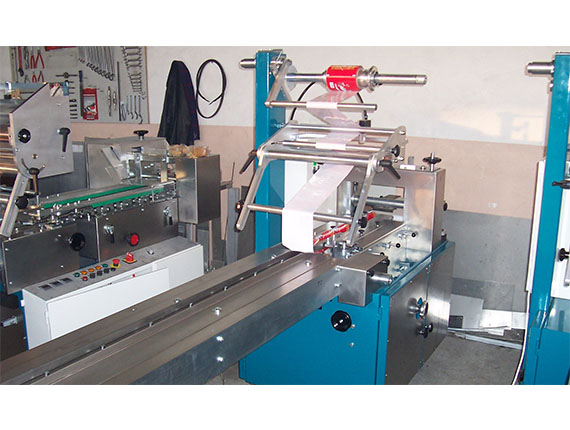 Yatay Paketleme Makinası (Flowpack)